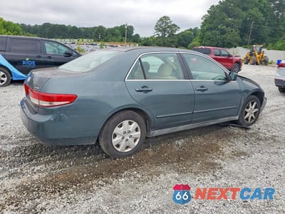 Trzecie zdjęcie samochodu z tyłu: 2004 HONDA ACCORD LX VIN:1HGCM56384A100526 - miniatura