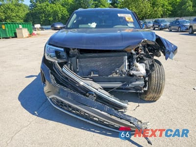 Piąte zdjęcie samochodu w środku: 2024 VOLKSWAGEN ATLAS CROSS SPORT SE VIN:1V2HE2CA7RC229306 - miniatura