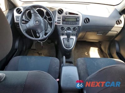 Zdjęcie 8 z 12 samochodu: 2006 TOYOTA COROLLA MATRIX XR VIN:2T1KR30EX6C593618 - miniatura