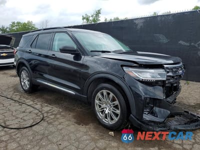 Czwarte zdjęcie samochodu z boku: 2025 FORD EXPLORER ACTIVE VIN:1FMUK8DH5SGA19255 - miniatura