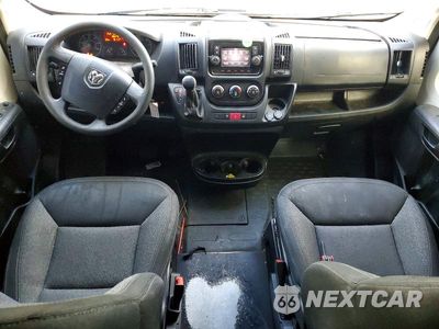 Zdjęcie 8 z 13 samochodu: 2020 RAM PROMASTER 3500 DELIVERY VAN VIN:3C6URVJG2LE108249 - miniatura