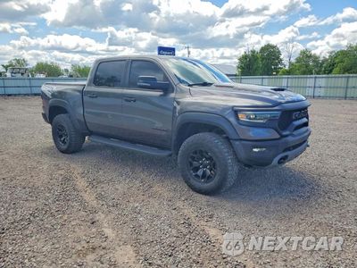 Czwarte zdjęcie samochodu z boku: 2023 RAM 1500 TRX VIN:1C6SRFU97PN564307 - miniatura
