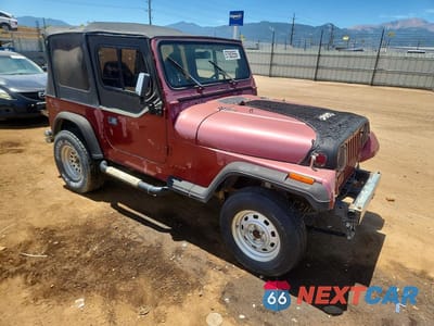Czwarte zdjęcie samochodu z boku: 1994 JEEP WRANGLER / YJ S VIN:1J4FY19P9RP422033 - miniatura