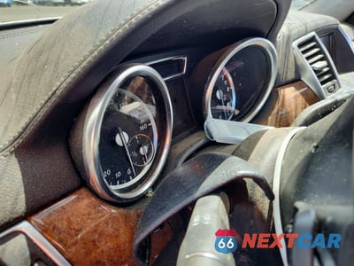 Zdjęcie 9 z 13 samochodu: 2013 MERCEDES-BENZ GL 450 4MATIC VIN:4JGDF7CE9DA196077 - miniatura