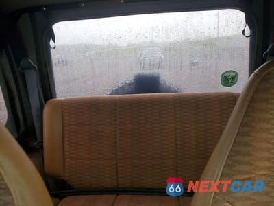 Zdjęcie 10 z 13 samochodu: 1998 JEEP WRANGLER / TJ SPORT VIN:1J4FY19S9WP786680 - miniatura