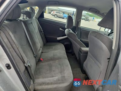 Zdjęcie 10 z 13 samochodu: 2010 TOYOTA PRIUS II VIN:JTDKN3DU8A5198680 - miniatura