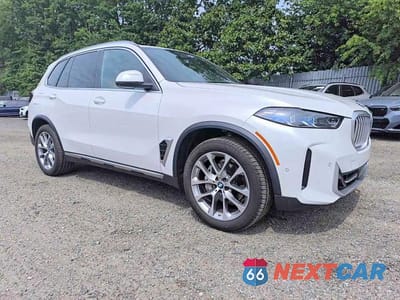 Trzecie zdjęcie samochodu z tyłu: 2026 BMW X5 XDRIVE40I VIN:5UX23EU09T9191603 - miniatura