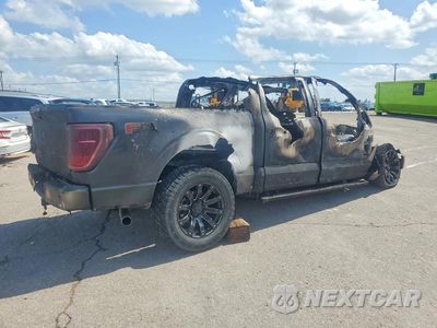Trzecie zdjęcie samochodu z tyłu: 2021 FORD F150 SUPERCREW VIN:1FTFW1E89MKE38362 - miniatura