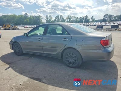 Drugie zdjęcie samochodu z przodu: 2005 TOYOTA CAMRY LE VIN:4T1BE32K65U545027 - miniatura