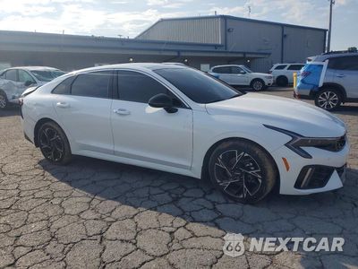 Czwarte zdjęcie samochodu z boku: 2025 KIA K5 GT LINE VIN:KNAG64J77S5295228 - miniatura