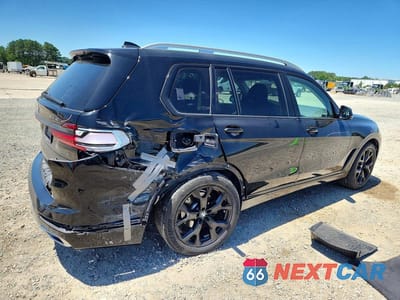 Trzecie zdjęcie samochodu z tyłu: 2021 BMW X7 XDRIVE40I VIN:5UXCW2C07M9H31532 - miniatura