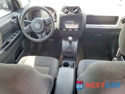 Zdjęcie 8 z 13 samochodu: 2015 JEEP COMPASS SPORT VIN:1C4NJDBB4FD393155 - miniatura