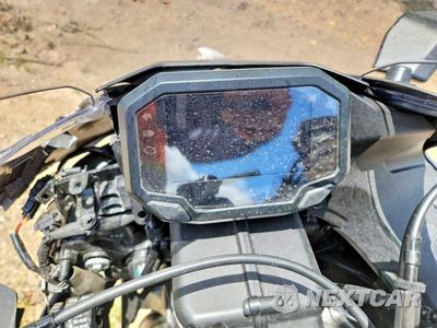 Zdjęcie 7 z 9 samochodu: 2025 KAWASAKI ZX636 K VIN:JKBZXJK11SA007055 - miniatura