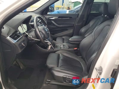 Zdjęcie 7 z 12 samochodu: 2018 BMW X1 SDRIVE28I VIN:WBXHU7C31J5L07089 - miniatura