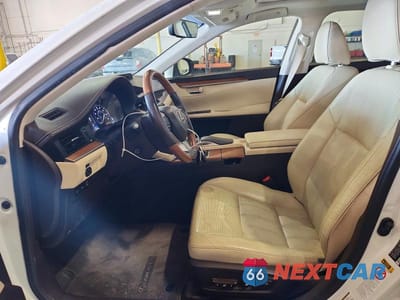 Zdjęcie 7 z 12 samochodu: 2017 LEXUS ES 300H VIN:JTHBW1GG6H2134848 - miniatura