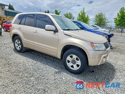 Czwarte zdjęcie samochodu z boku: 2006 SUZUKI GRAND VITARA VIN:JS3TD941564101319 - miniatura
