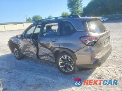 Drugie zdjęcie samochodu z przodu: 2025 SUBARU FORESTER PREMIUM VIN:JF2SLDDC5SH597003 - miniatura