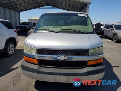 Piąte zdjęcie samochodu w środku: 2004 CHEVROLET EXPRESS G1500 VIN:1GBFG15T041169518 - miniatura