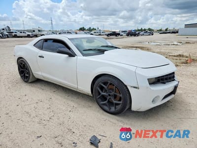Czwarte zdjęcie samochodu z boku: 2012 CHEVROLET CAMARO LT VIN:2G1FB1E35C9122756 - miniatura