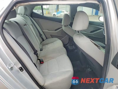 Zdjęcie 10 z 12 samochodu: 2013 KIA OPTIMA LX VIN:KNAGM4A79D5353803 - miniatura