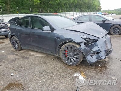 Zdjęcie 7 z 24 samochodu: 2024 TESLA MODEL Y VIN:7SAYGDEF1RF027552 - miniatura