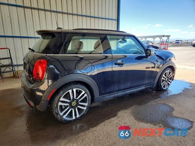 Trzecie zdjęcie samochodu z tyłu: 2024 MINI COOPER SE VIN:WMW13DJ03R2V55363 - miniatura