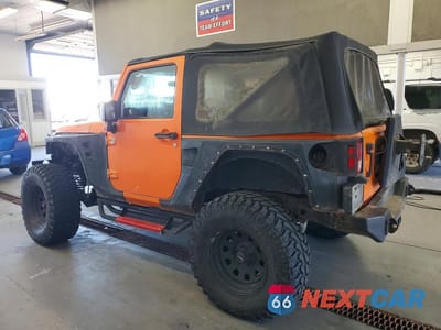 Drugie zdjęcie samochodu z przodu: 2012 JEEP WRANGLER SAHARA VIN:1C4AJWBG1CL228607 - miniatura
