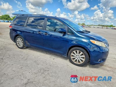 Czwarte zdjęcie samochodu z boku: 2011 TOYOTA SIENNA LIMITED 7-PASSENGER VIN:5TDYK3DC5BS110710 - miniatura