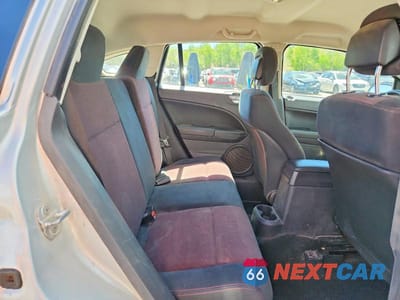 Zdjęcie 10 z 13 samochodu: 2011 DODGE CALIBER HEAT VIN:1B3CB5HA7BD256831 - miniatura