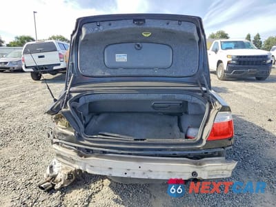 Zdjęcie 6 z 13 samochodu: 2004 BMW 330 CI VIN:WBABW53494PL46030 - miniatura