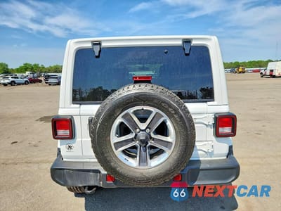 Zdjęcie 6 z 13 samochodu: 2020 JEEP WRANGLER UNLIMITED SAHARA VIN:1C4HJXEN1LW131601 - miniatura
