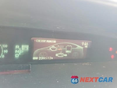Zdjęcie 9 z 12 samochodu: 2015 TOYOTA PRIUS THREE VIN:JTDKN3DU9F1989539 - miniatura