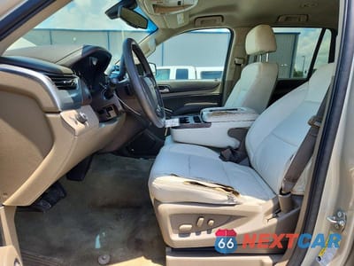 Zdjęcie 7 z 13 samochodu: 2016 CHEVROLET TAHOE C1500 LS VIN:1GNSCAEC8GR394403 - miniatura