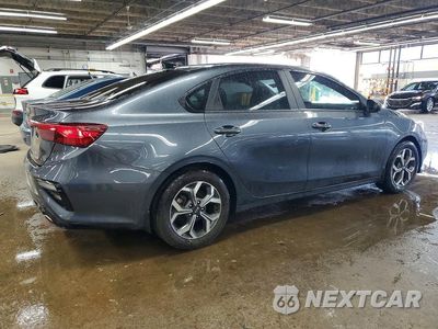 Trzecie zdjęcie samochodu z tyłu: 2020 KIA FORTE LXS VIN:3KPF24AD1LE238982 - miniatura