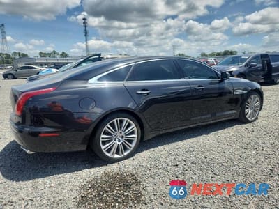 Trzecie zdjęcie samochodu z tyłu: 2012 JAGUAR XJL SUPERCHARGED VIN:SAJWA2GE8CMV29327 - miniatura
