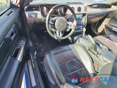 Zdjęcie 8 z 12 samochodu: 2021 FORD MUSTANG VIN:1FATP8UH8M5106184 - miniatura
