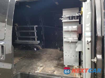 Zdjęcie 10 z 12 samochodu: 2018 CHEVROLET EXPRESS G2500 VIN:1GCWGAFP7J1186065 - miniatura