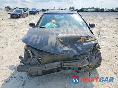 Piąte zdjęcie samochodu w środku: 2011 KIA FORTE SX VIN:KNAFW4A36B5354052 - miniatura