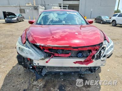 Piąte zdjęcie samochodu w środku: 2018 NISSAN ALTIMA 2.5 VIN:1N4AL3AP0JC224836 - miniatura
