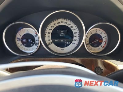 Zdjęcie 9 z 12 samochodu: 2014 MERCEDES-BENZ E 550 4MATIC VIN:WDDHF9BB6EA883162 - miniatura