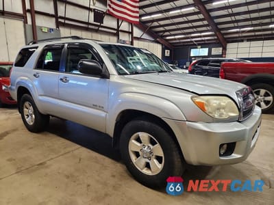Czwarte zdjęcie samochodu z boku: 2007 TOYOTA 4RUNNER SR5 VIN:JTEBU14RX70125587 - miniatura