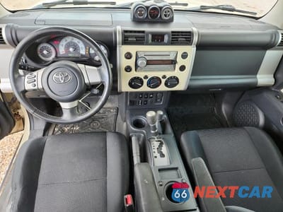 Zdjęcie 8 z 14 samochodu: 2008 TOYOTA FJ CRUISER BASE VIN:JTEBU11F18K035440 - miniatura