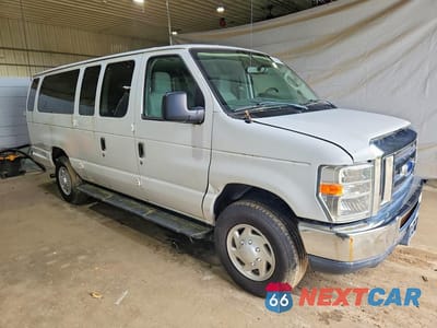Czwarte zdjęcie samochodu z boku: 2013 FORD ECONOLINE E350 SUPER DUTY WAGON VIN:1FBSS3BL0DDA94394 - miniatura