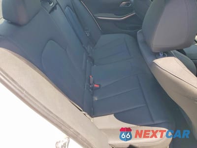 Zdjęcie 10 z 12 samochodu: 2020 BMW 330I VIN:3MW5R1J00L8B37009 - miniatura