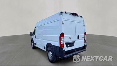 Trzecie zdjęcie samochodu z tyłu: 2019 RAM PROMASTER 3500 3500 HIGH VIN:3C6URVJG8KE558681 - miniatura