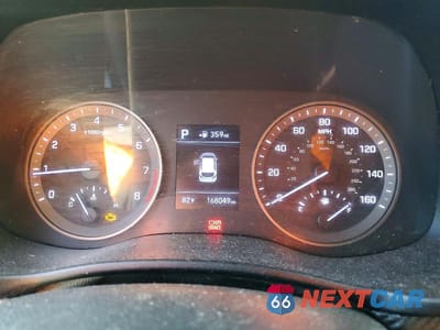 Zdjęcie 9 z 13 samochodu: 2019 HYUNDAI TUCSON SE VIN:KM8J23A42KU908958 - miniatura