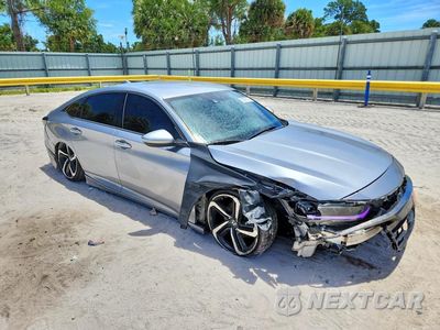 Czwarte zdjęcie samochodu z boku: 2018 HONDA ACCORD SPORT VIN:1HGCV1F31JA018378 - miniatura