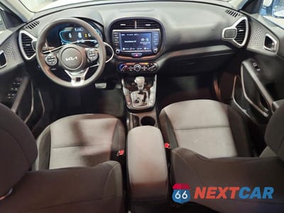 Zdjęcie 8 z 13 samochodu: 2023 KIA SOUL LX VIN:KNDJ23AU3P7858002 - miniatura