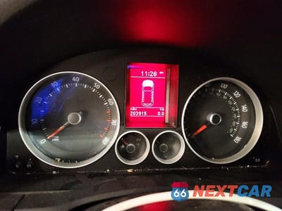 Zdjęcie 9 z 12 samochodu: 2008 VOLKSWAGEN GTI VIN:WVWHV71K78W109934 - miniatura