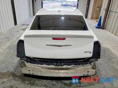 Zdjęcie 6 z 13 samochodu: 2018 CHRYSLER 300 S VIN:2C3CCABT0JH152668 - miniatura